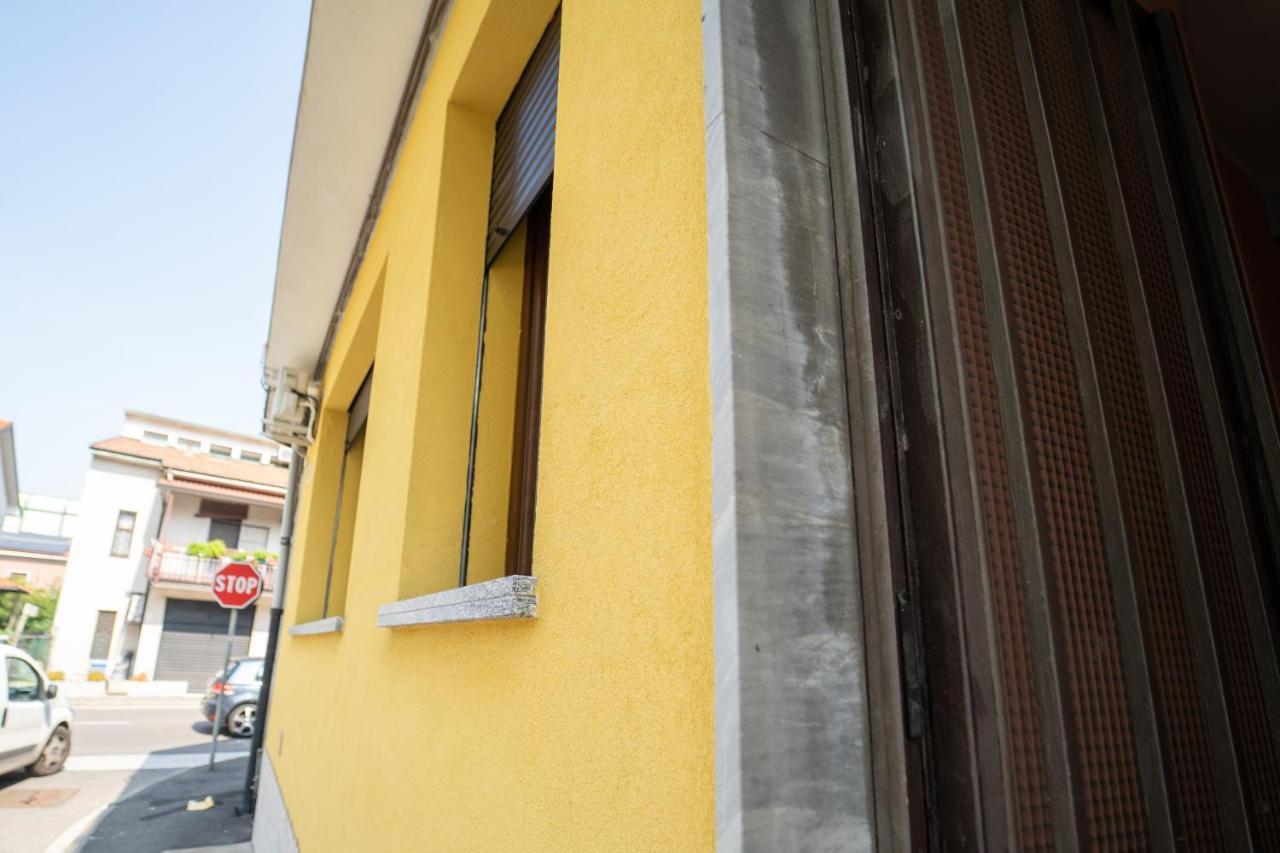 Alba Apartment Near Milan 布雷索 外观 照片